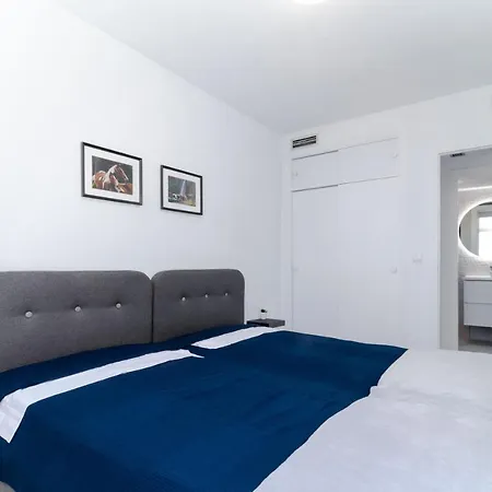 Espanatour Augusto *